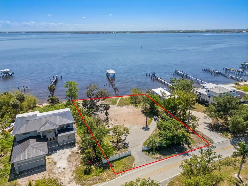 4500 Melbourne Street Punta Gorda FL 33980