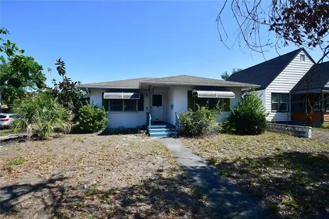 4063 1st Avenue N St Petersburg FL 33713