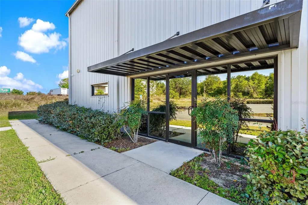 1904 Thomas Avenue Leesburg FL 34748