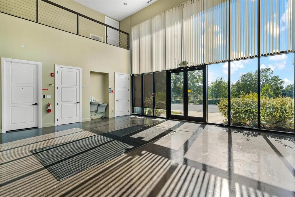 1904 Thomas Avenue Leesburg FL 34748