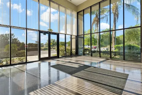 1904 Thomas Avenue Leesburg FL 34748