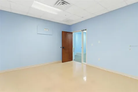 1904 Thomas Avenue Leesburg FL 34748