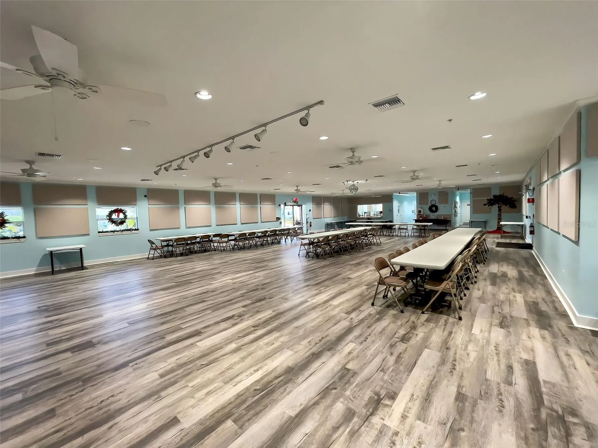 148 N Fiji Circle Englewood FL 34223
