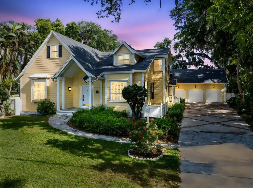 910 Cypress Avenue St Cloud FL 34769