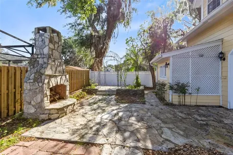 910 Cypress Avenue St Cloud FL 34769