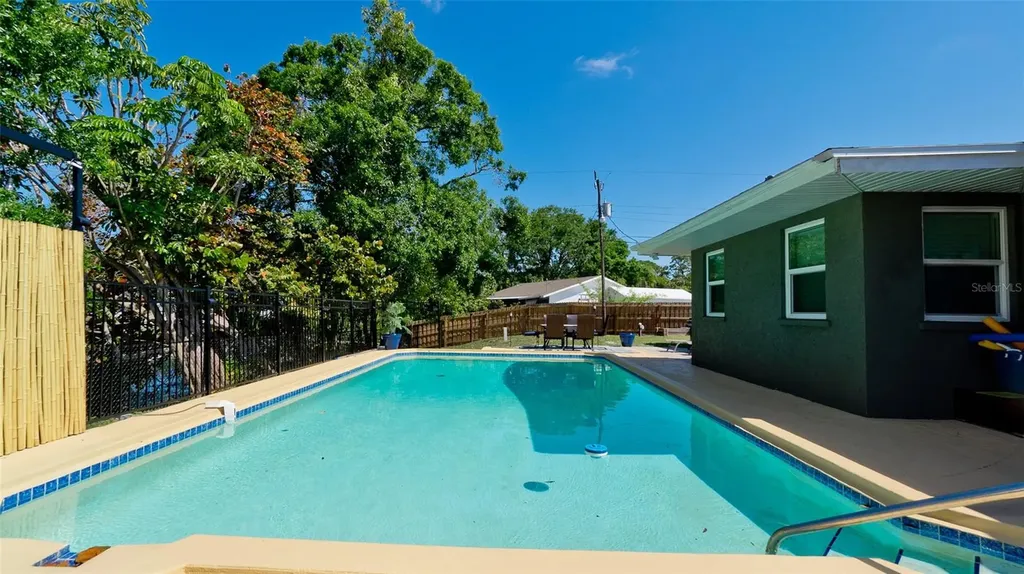 4616 22nd Avenue W Bradenton FL 34209
