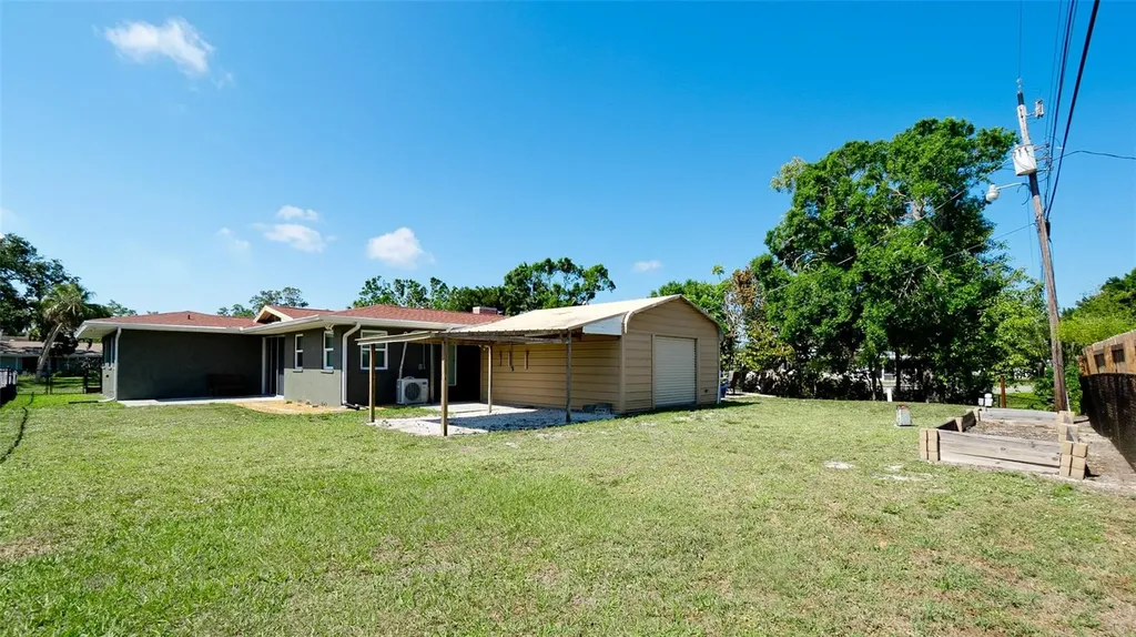 4616 22nd Avenue W Bradenton FL 34209