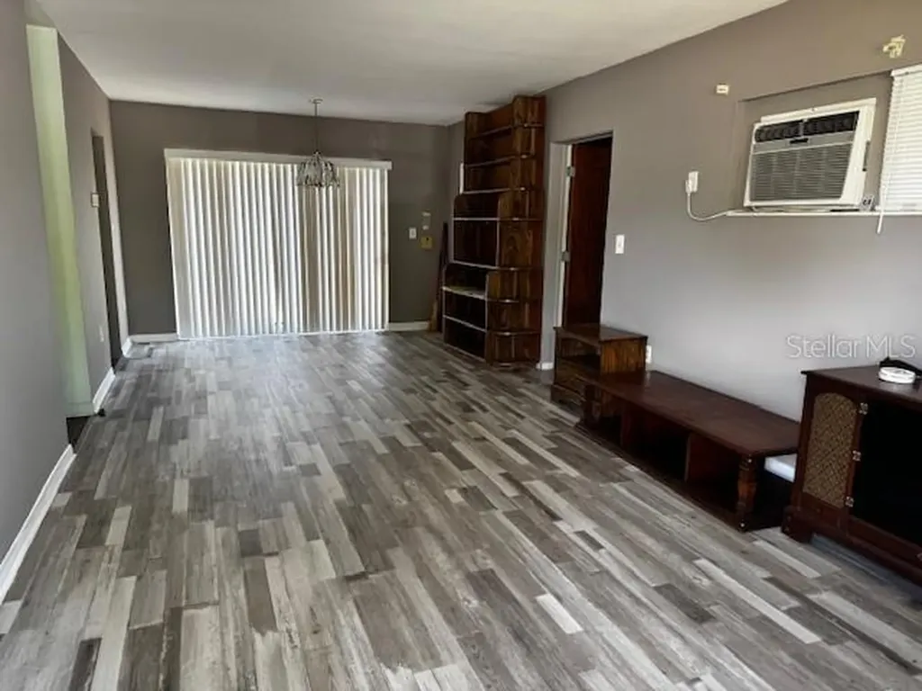 2503 23rd Avenue W Bradenton FL 34205