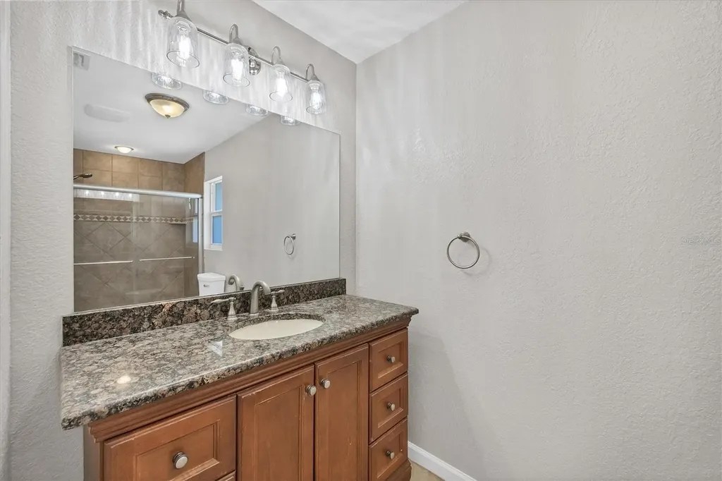 2536 Carlisle Place Sarasota FL 34231