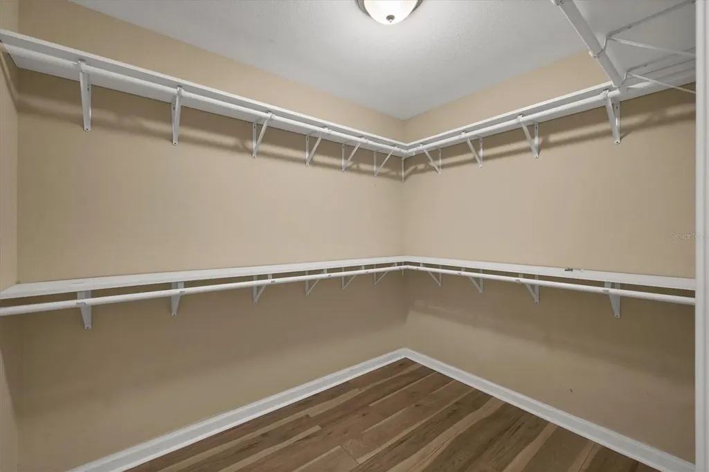 2536 Carlisle Place Sarasota FL 34231