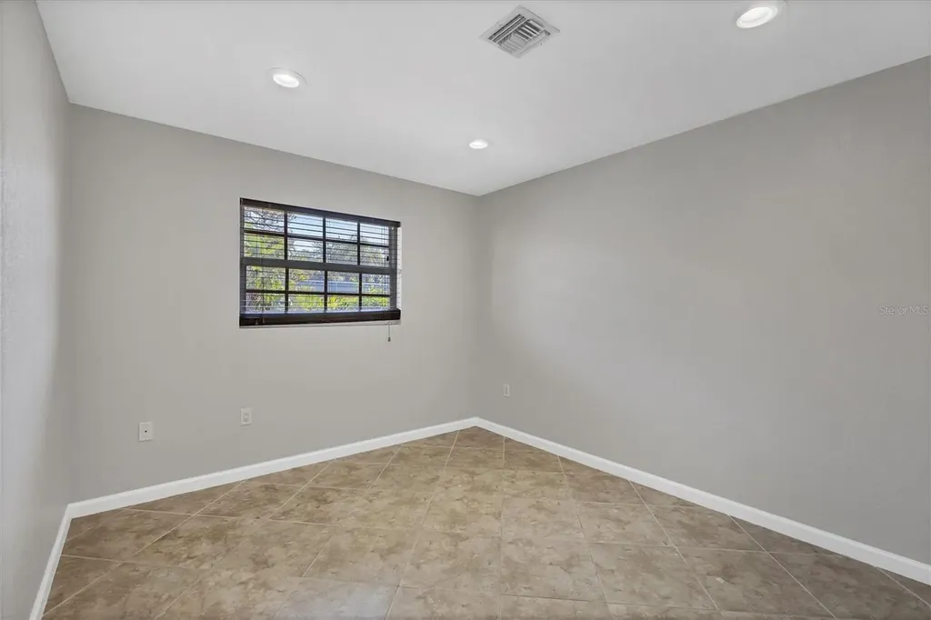 2536 Carlisle Place Sarasota FL 34231