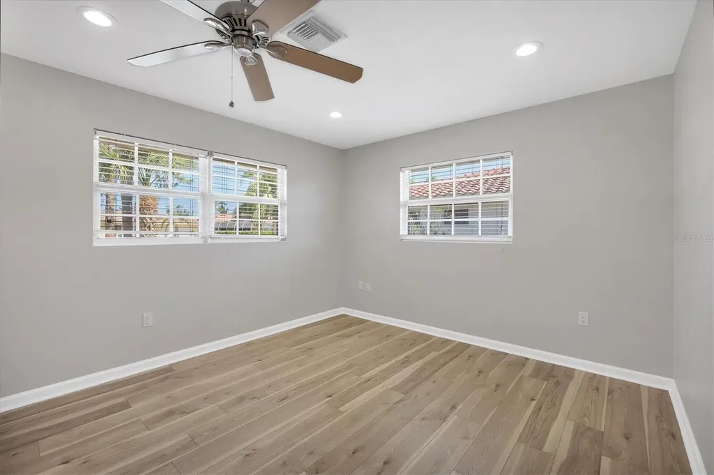 2536 Carlisle Place Sarasota FL 34231