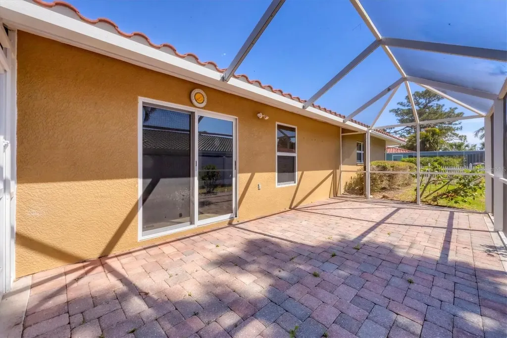 2536 Carlisle Place Sarasota FL 34231