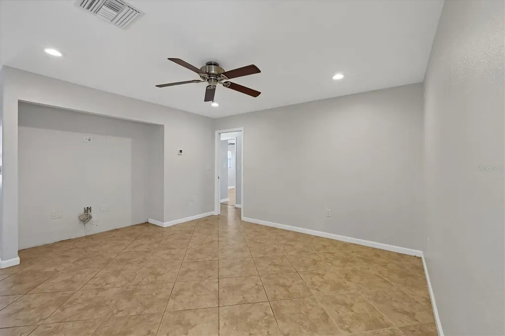 2536 Carlisle Place Sarasota FL 34231