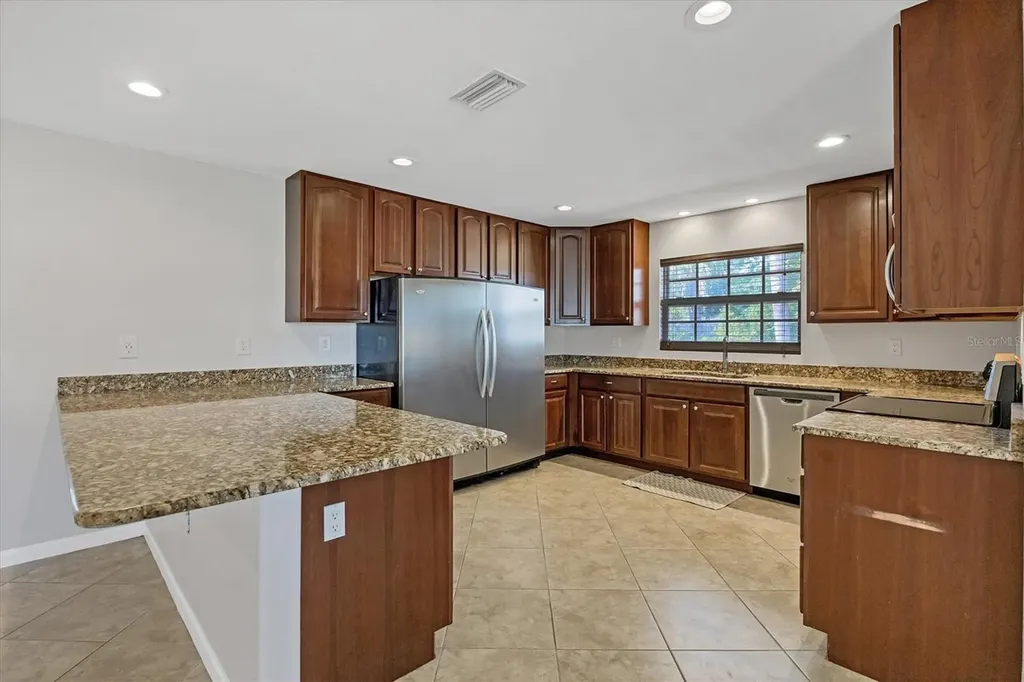 2536 Carlisle Place Sarasota FL 34231