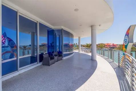 12650 7th Street E Treasure Island FL 33706