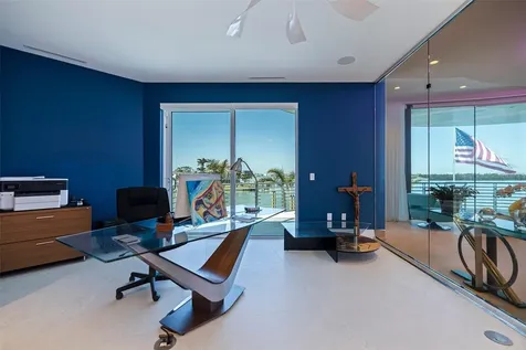 12650 7th Street E Treasure Island FL 33706