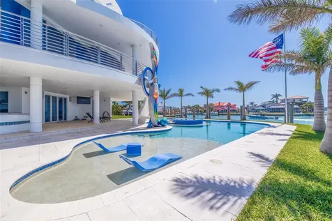 12650 7th Street E Treasure Island FL 33706