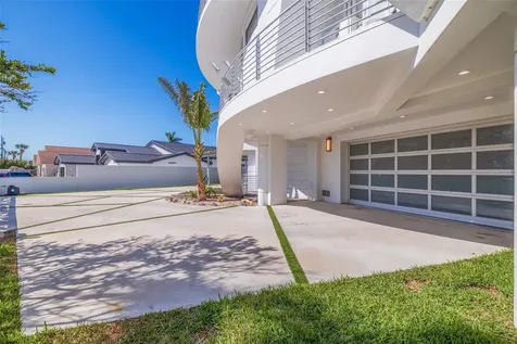 12650 7th Street E Treasure Island FL 33706