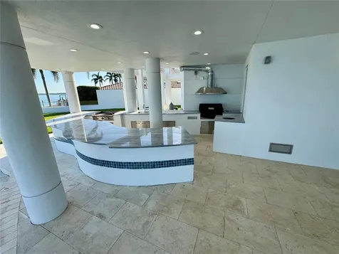 12650 7th Street E Treasure Island FL 33706
