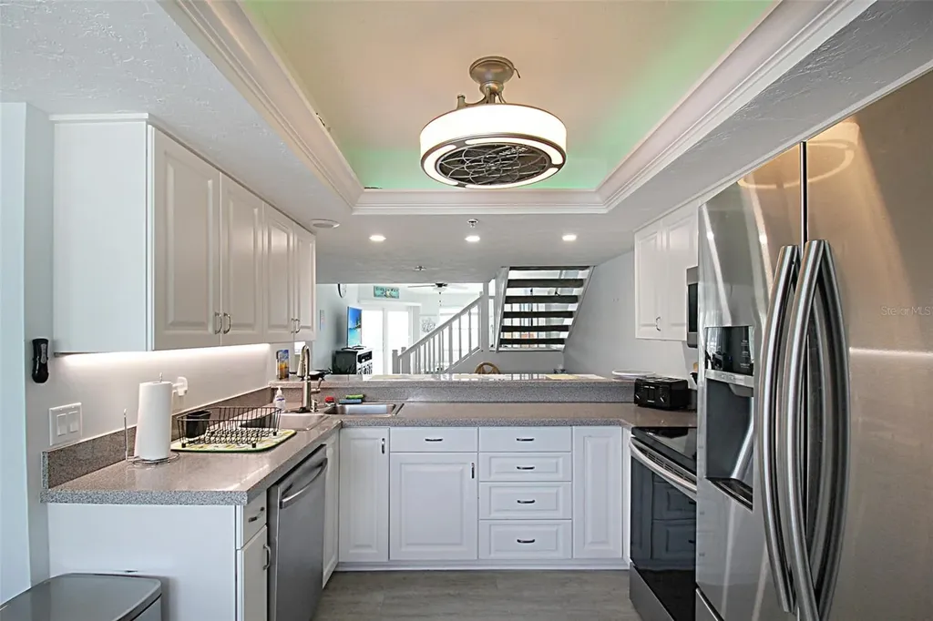 1206 Siesta Bayside Drive Sarasota FL 34242