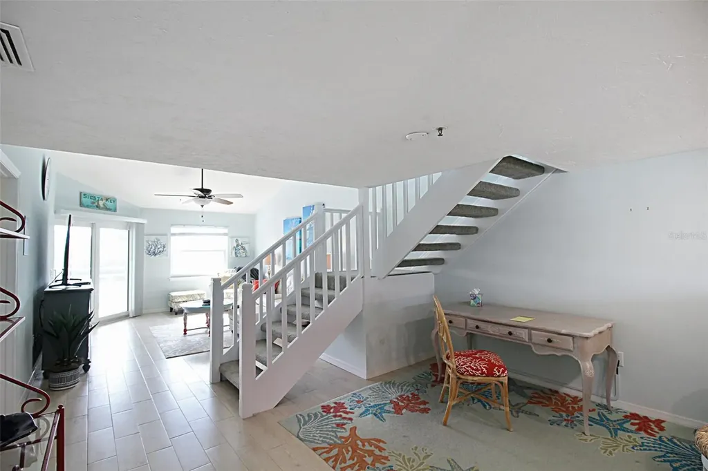 1206 Siesta Bayside Drive Sarasota FL 34242