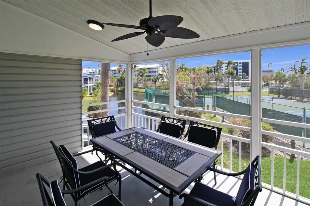 1206 Siesta Bayside Drive Sarasota FL 34242