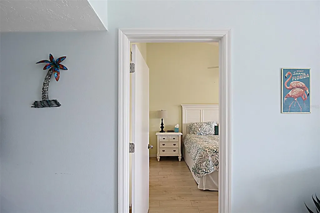 1206 Siesta Bayside Drive Sarasota FL 34242