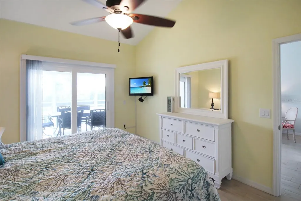 1206 Siesta Bayside Drive Sarasota FL 34242