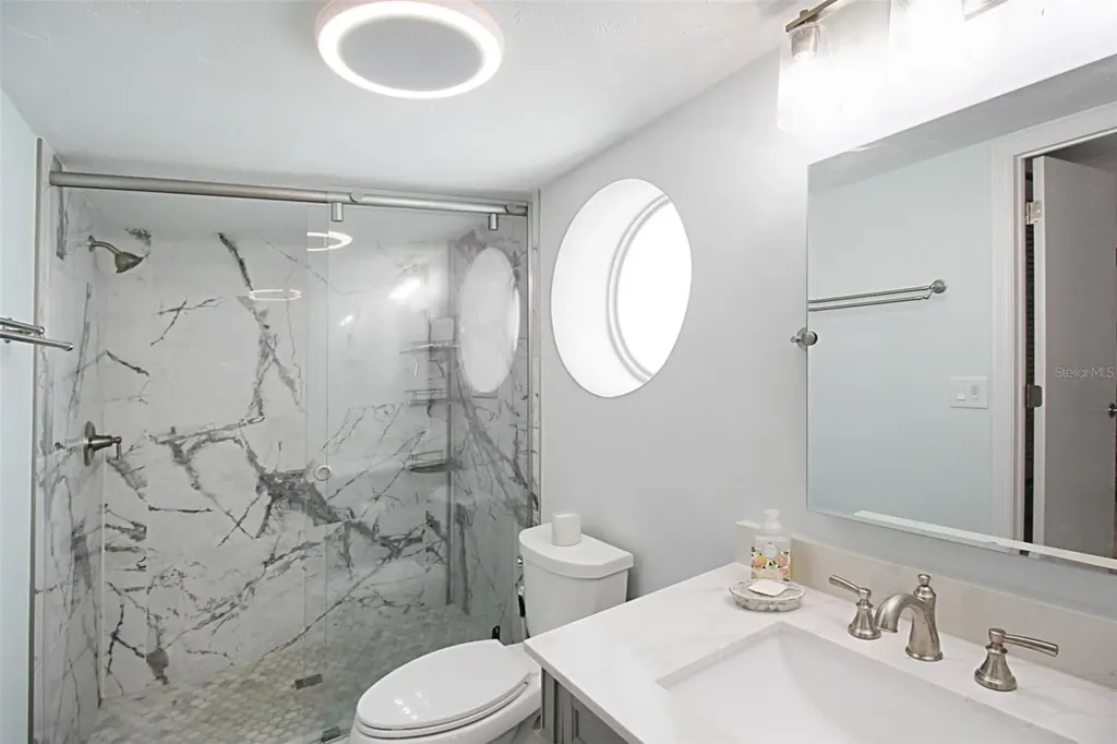 1206 Siesta Bayside Drive Sarasota FL 34242