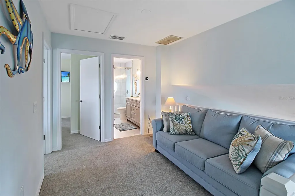 1206 Siesta Bayside Drive Sarasota FL 34242