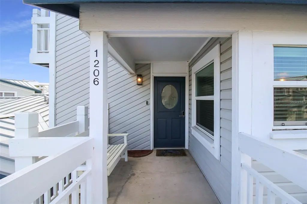 1206 Siesta Bayside Drive Sarasota FL 34242