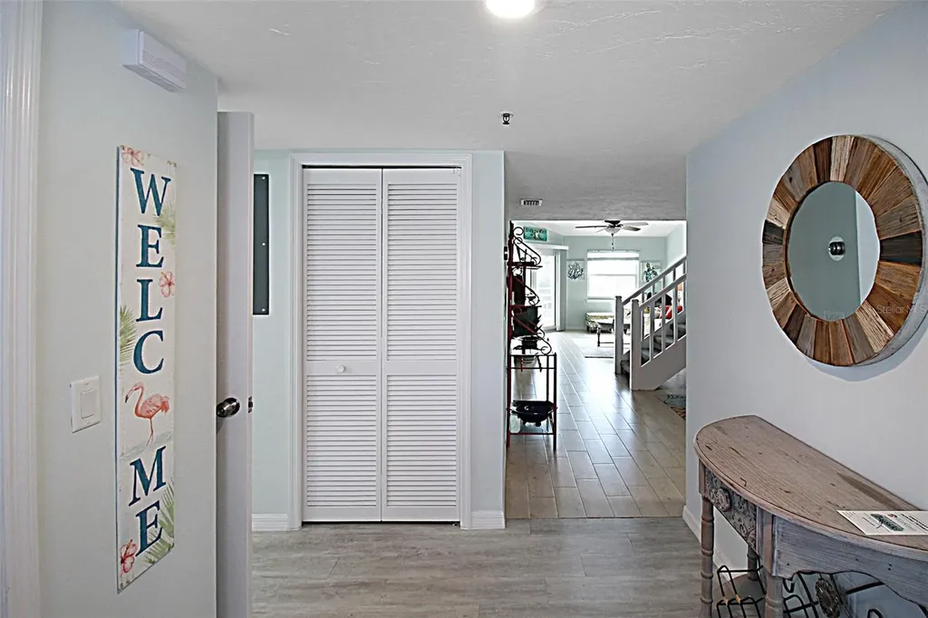 1206 Siesta Bayside Drive Sarasota FL 34242