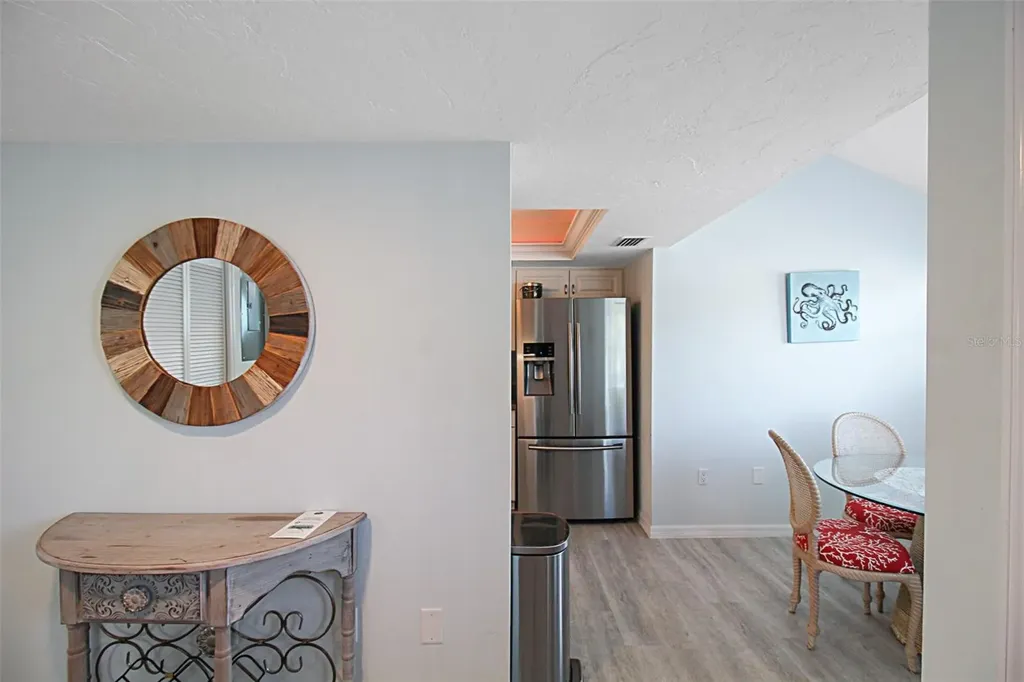 1206 Siesta Bayside Drive Sarasota FL 34242