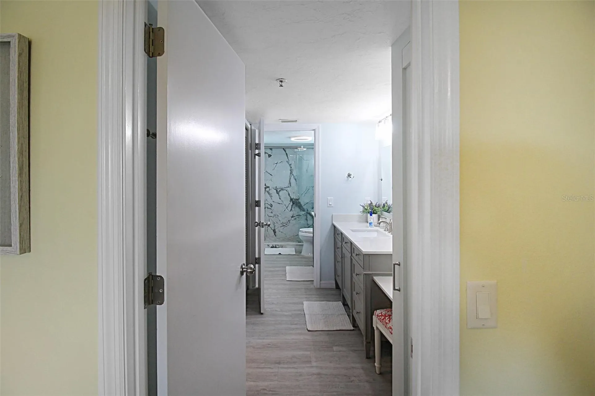 1206 Siesta Bayside Drive Sarasota FL 34242