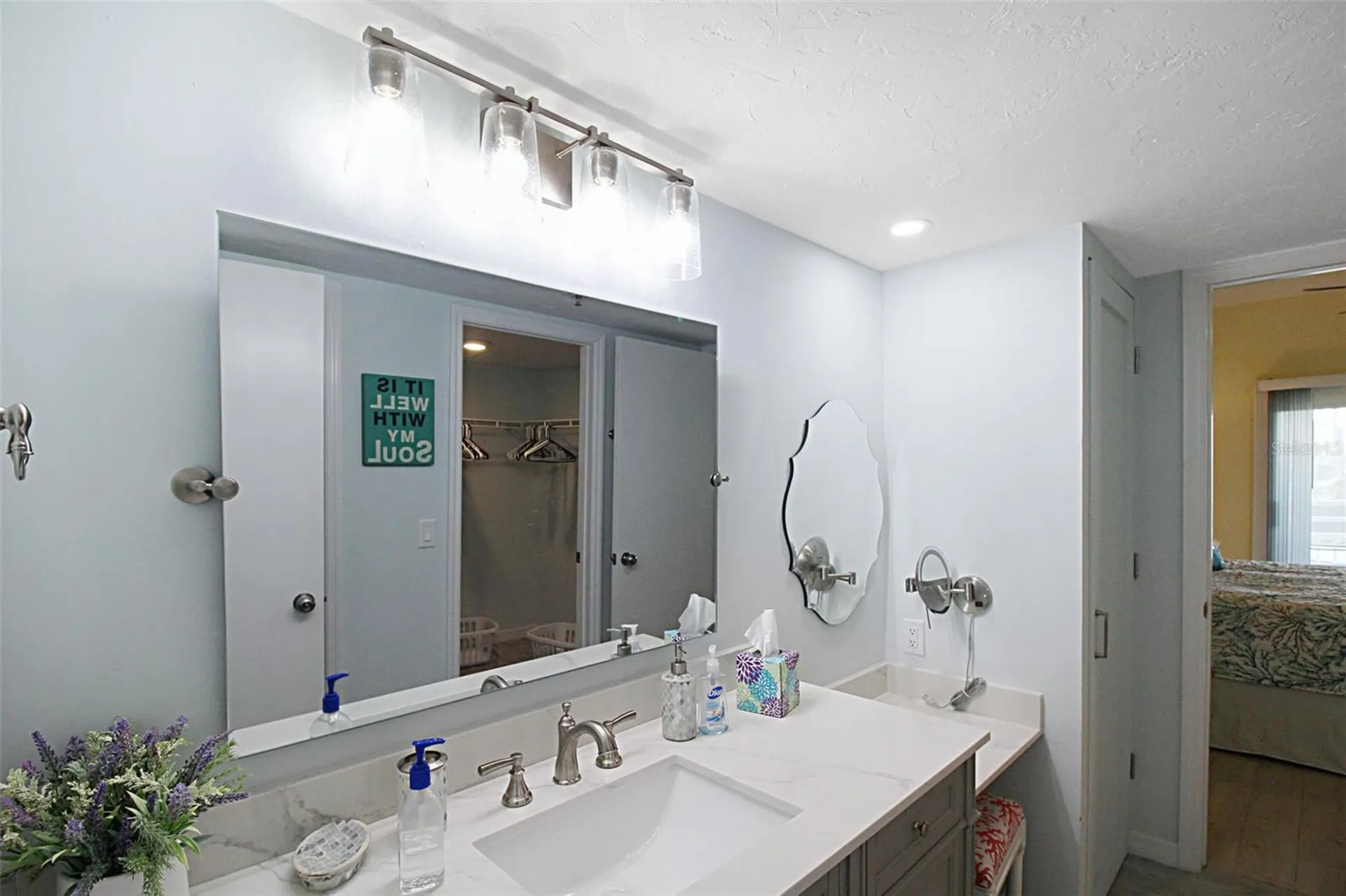 1206 Siesta Bayside Drive Sarasota FL 34242