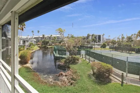 1206 Siesta Bayside Drive Sarasota FL 34242