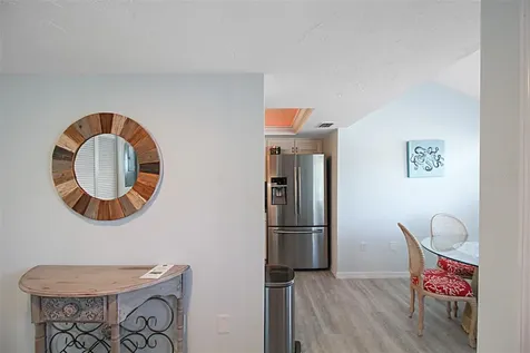 1206 Siesta Bayside Drive Sarasota FL 34242