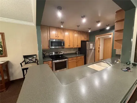 36750 Us 19 N Palm Harbor FL 34684