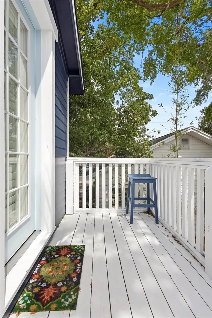 1521 E Harwood Street Orlando FL 32803