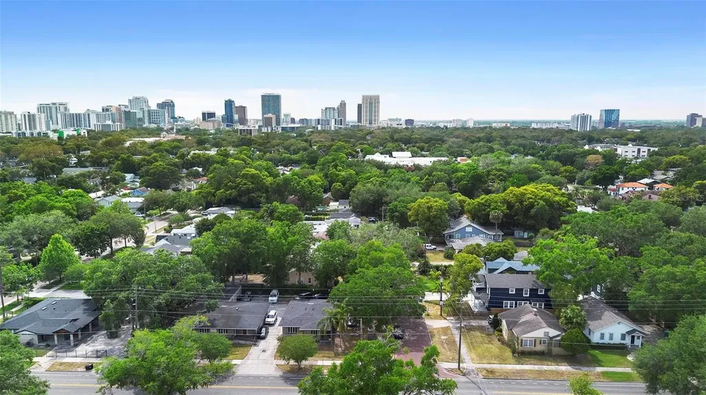 1521 E Harwood Street Orlando FL 32803