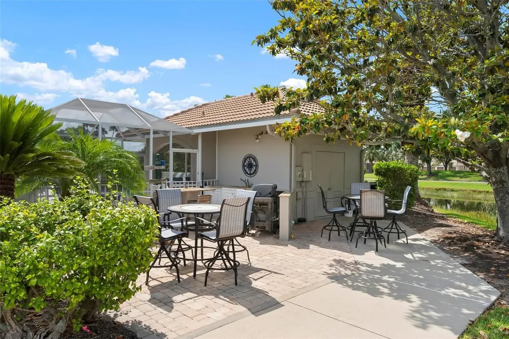 9630 Club South Circle Sarasota FL 34238