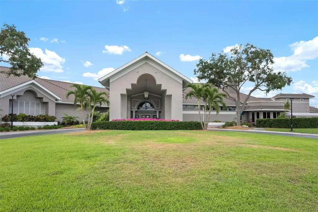 9630 Club South Circle Sarasota FL 34238