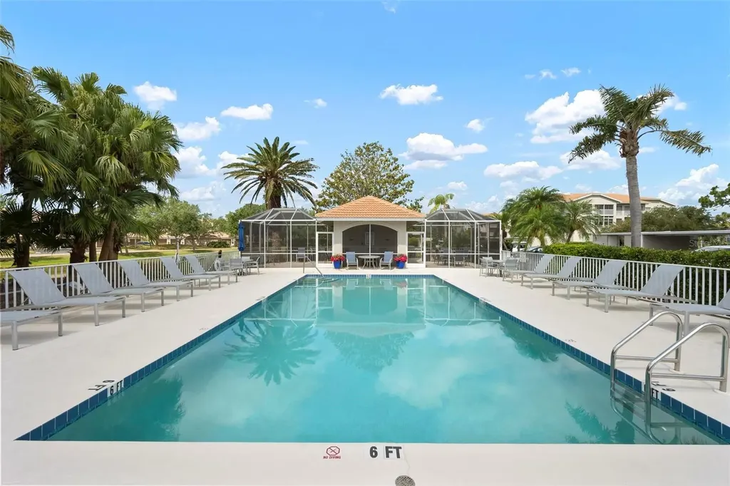 9630 Club South Circle Sarasota FL 34238
