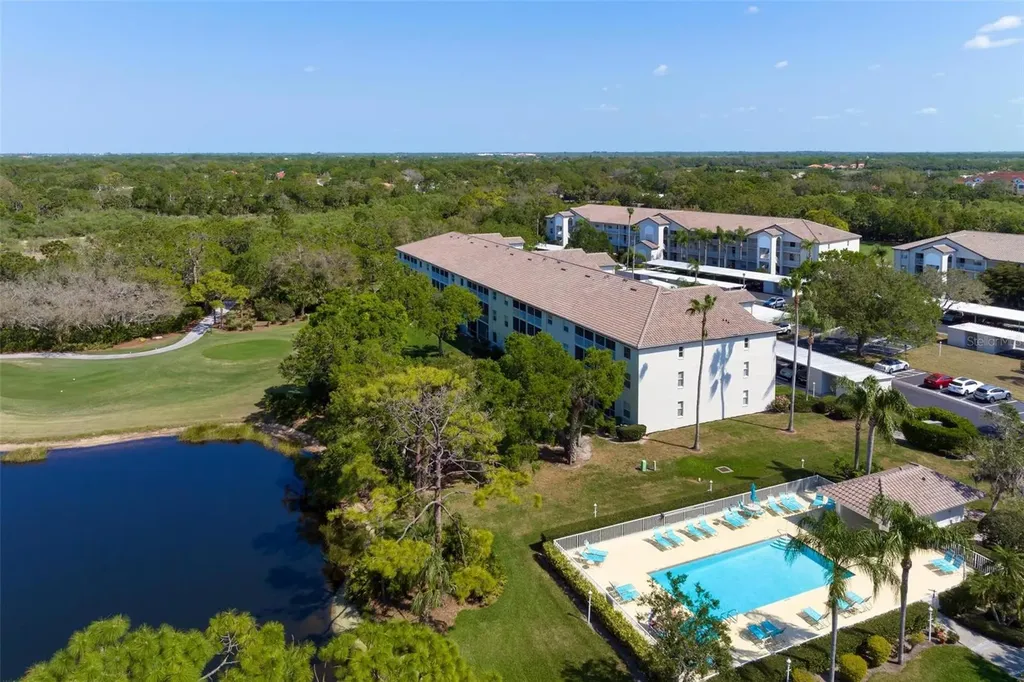 9630 Club South Circle Sarasota FL 34238