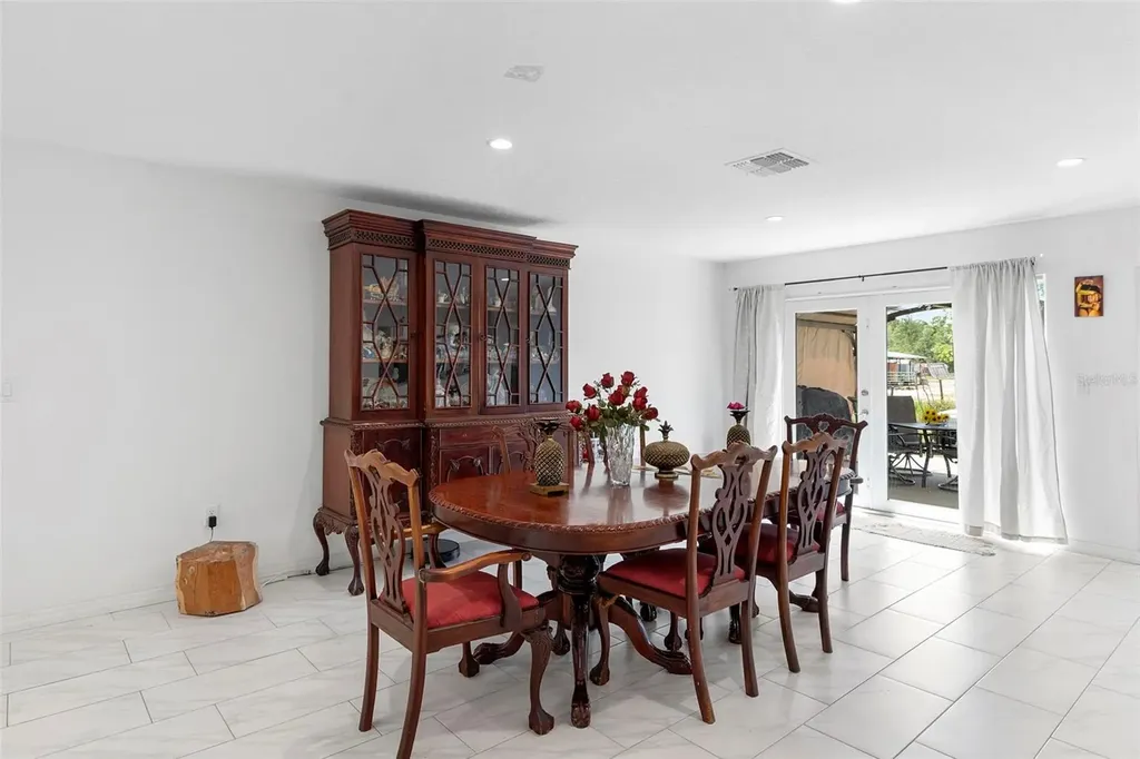 2048 Laredo Drive Deltona FL 32738