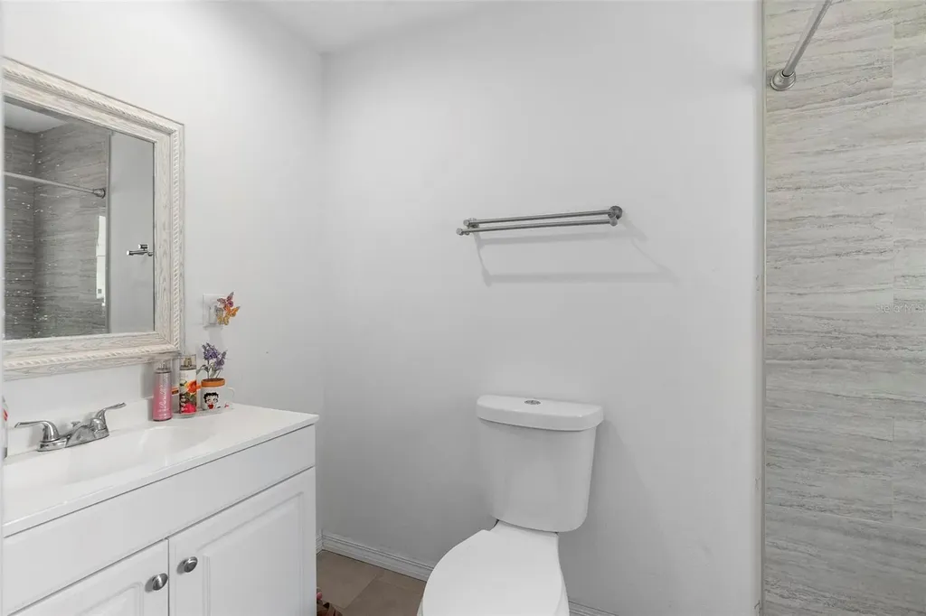 2048 Laredo Drive Deltona FL 32738