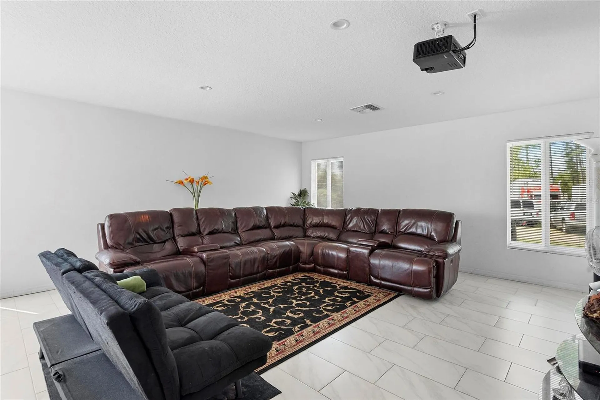 2048 Laredo Drive Deltona FL 32738