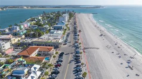 709 Gulf Way St Pete Beach FL 33706