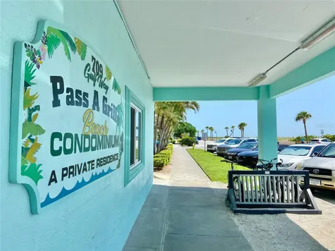 709 Gulf Way St Pete Beach FL 33706